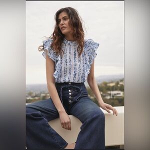 EUC Veronica Beard Sol Ruffle Floral Blouse